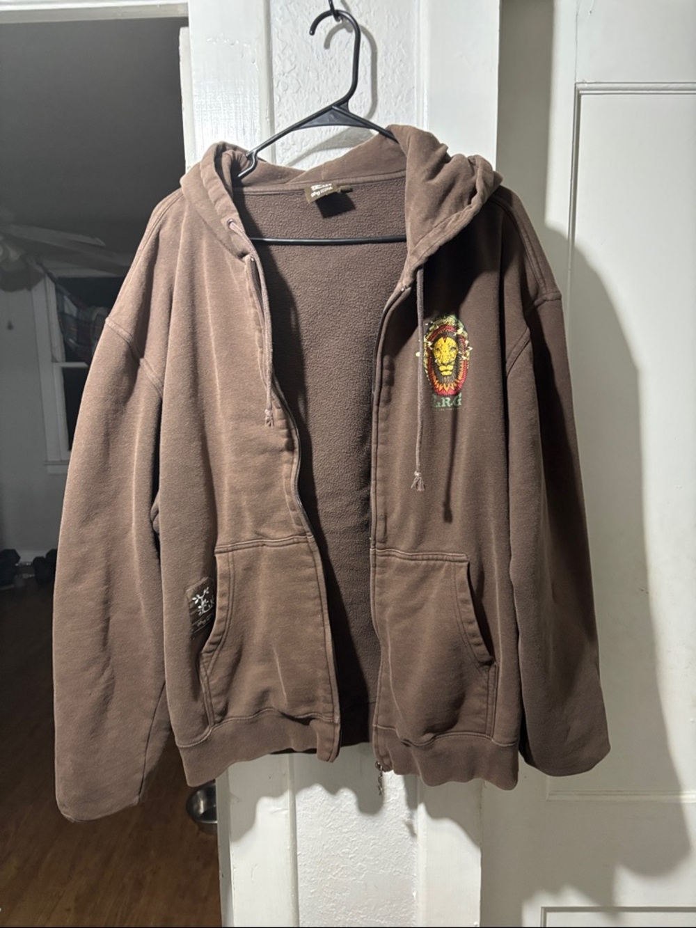Lrg Brown Hooded Zip-Up Jacket with Embroidered Crest